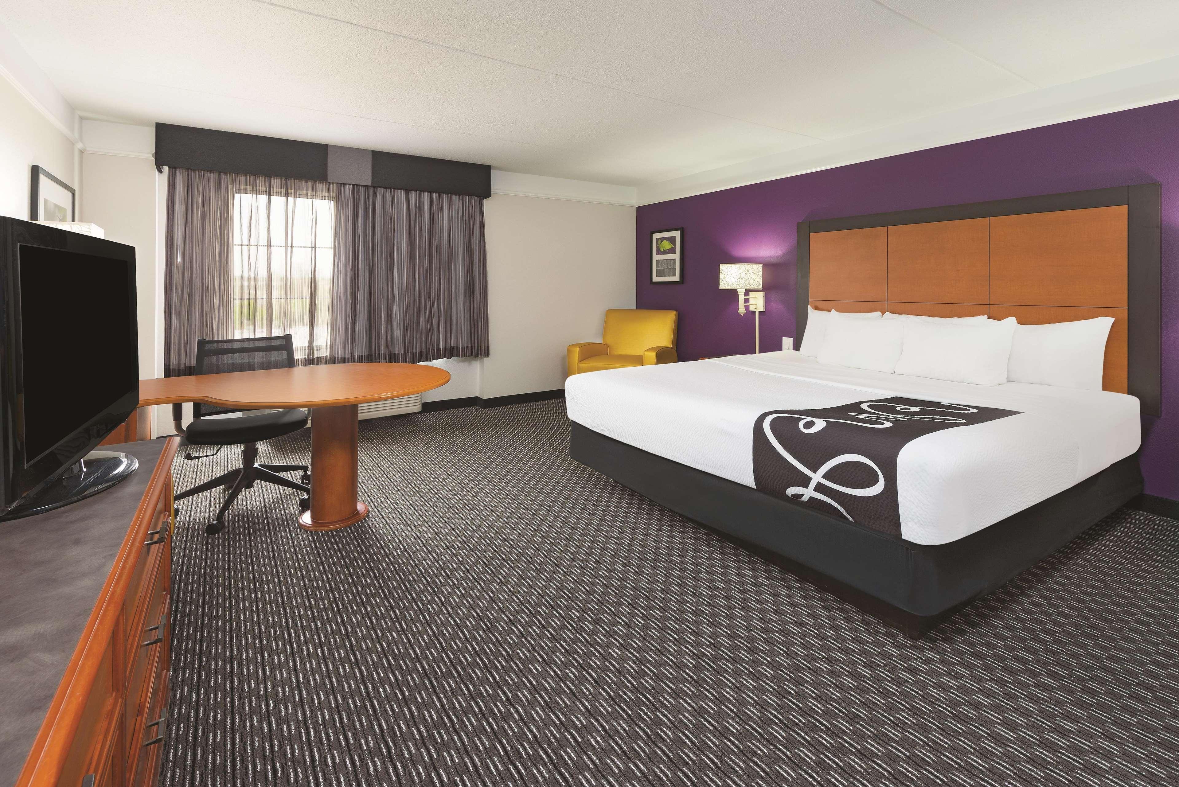 Hotel La Quinta By Wyndham St. Louis Westport Maryland Heights Esterno foto