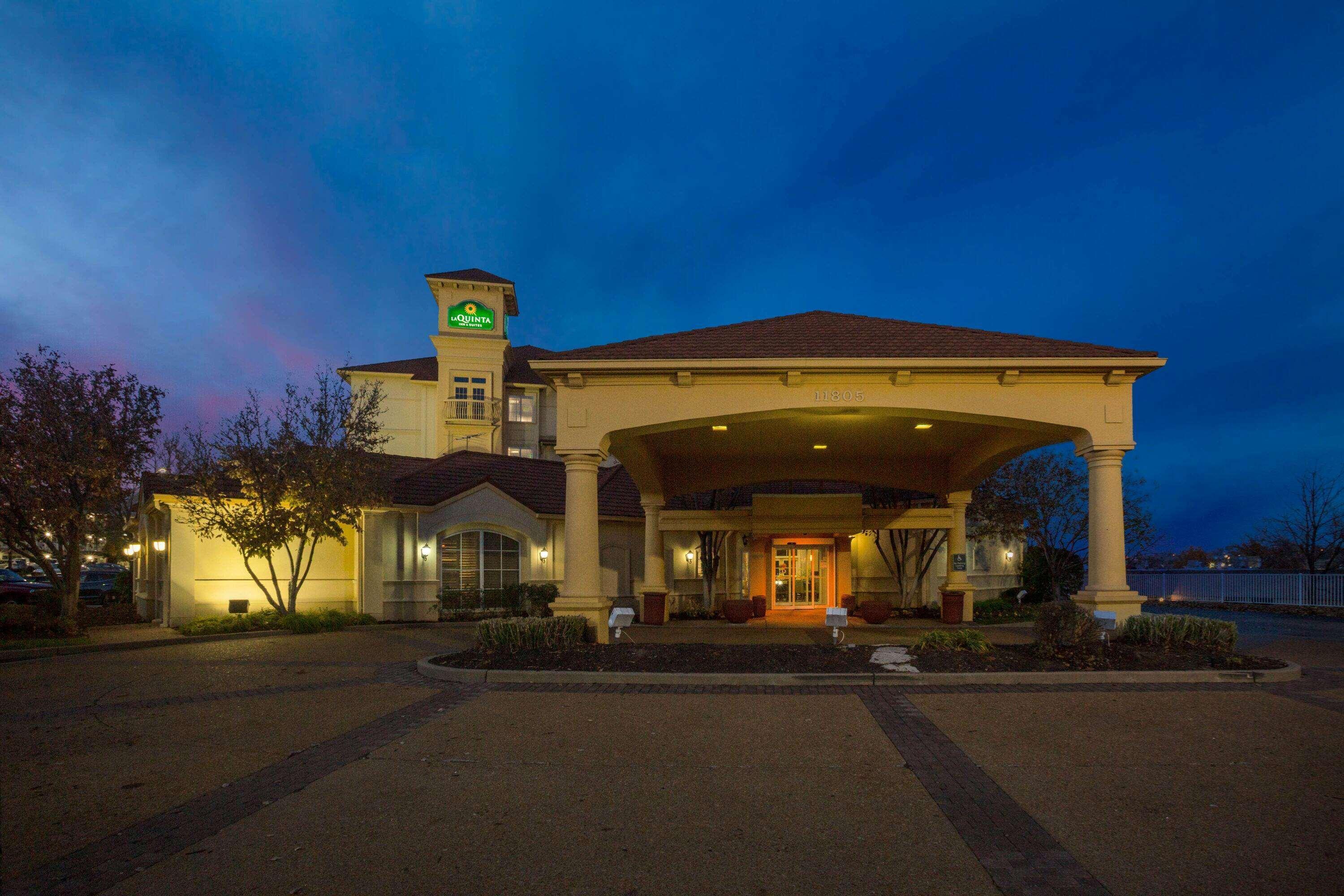 Hotel La Quinta By Wyndham St. Louis Westport Maryland Heights Esterno foto
