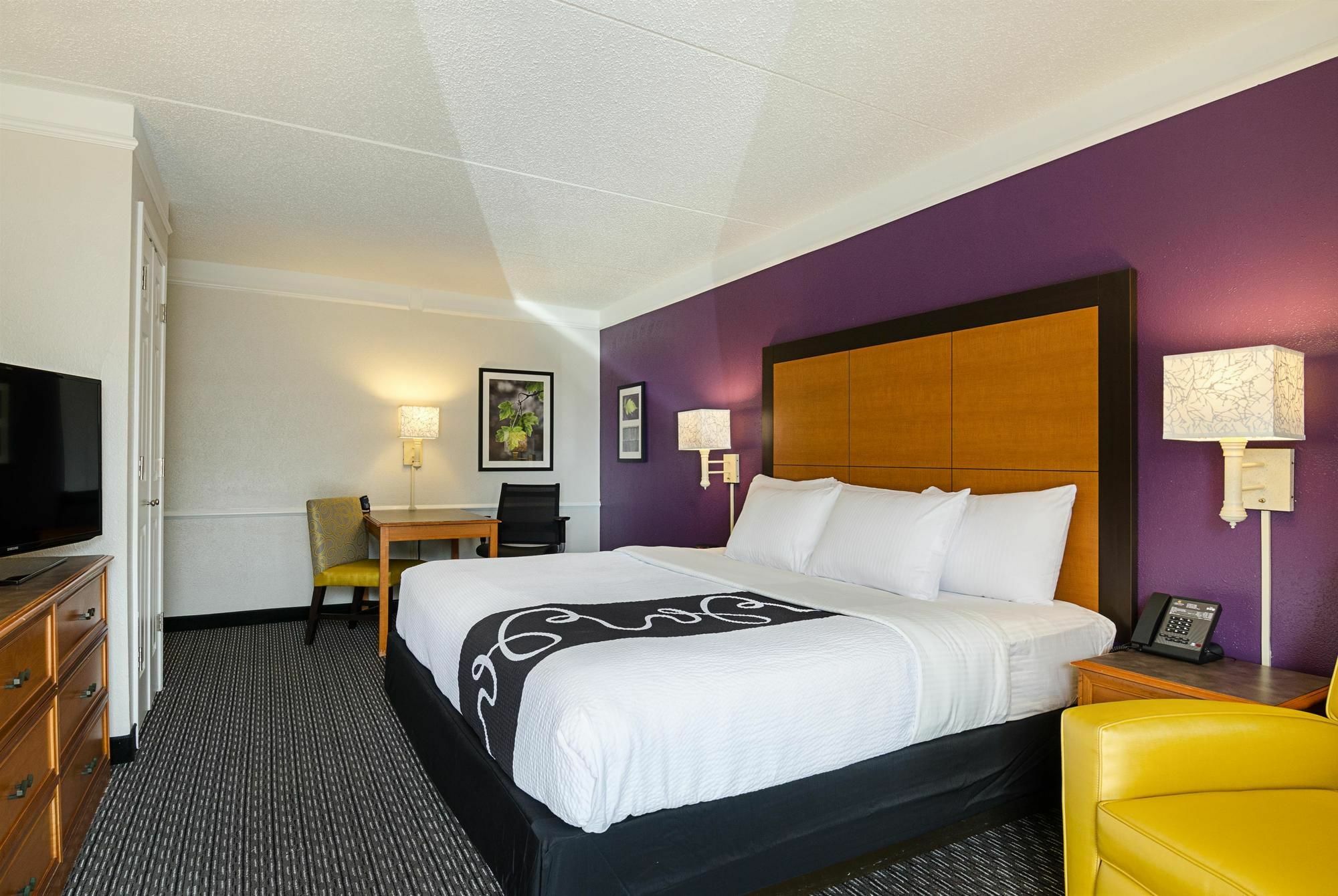 Hotel La Quinta By Wyndham St. Louis Westport Maryland Heights Esterno foto