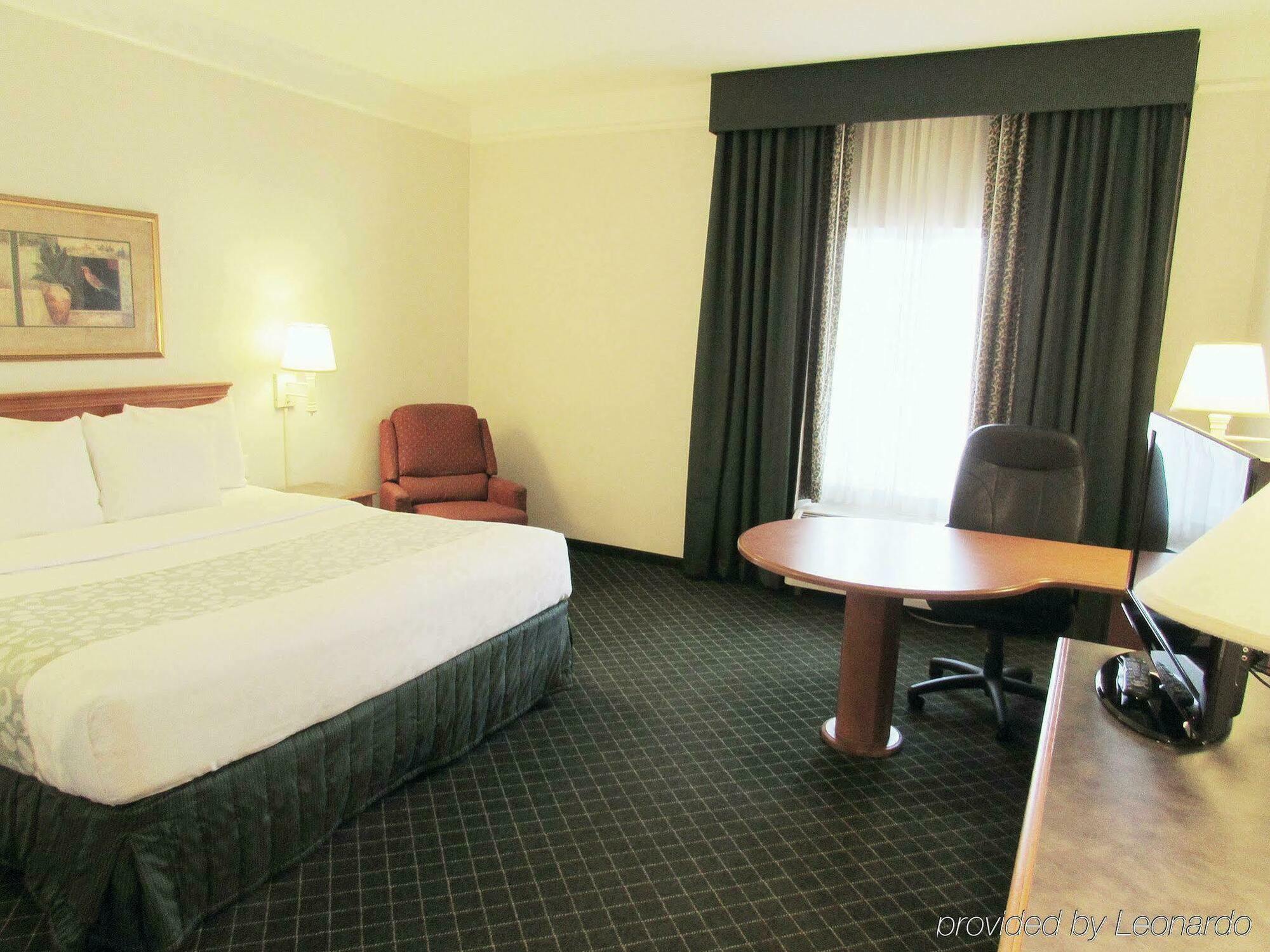 Hotel La Quinta By Wyndham St. Louis Westport Maryland Heights Esterno foto